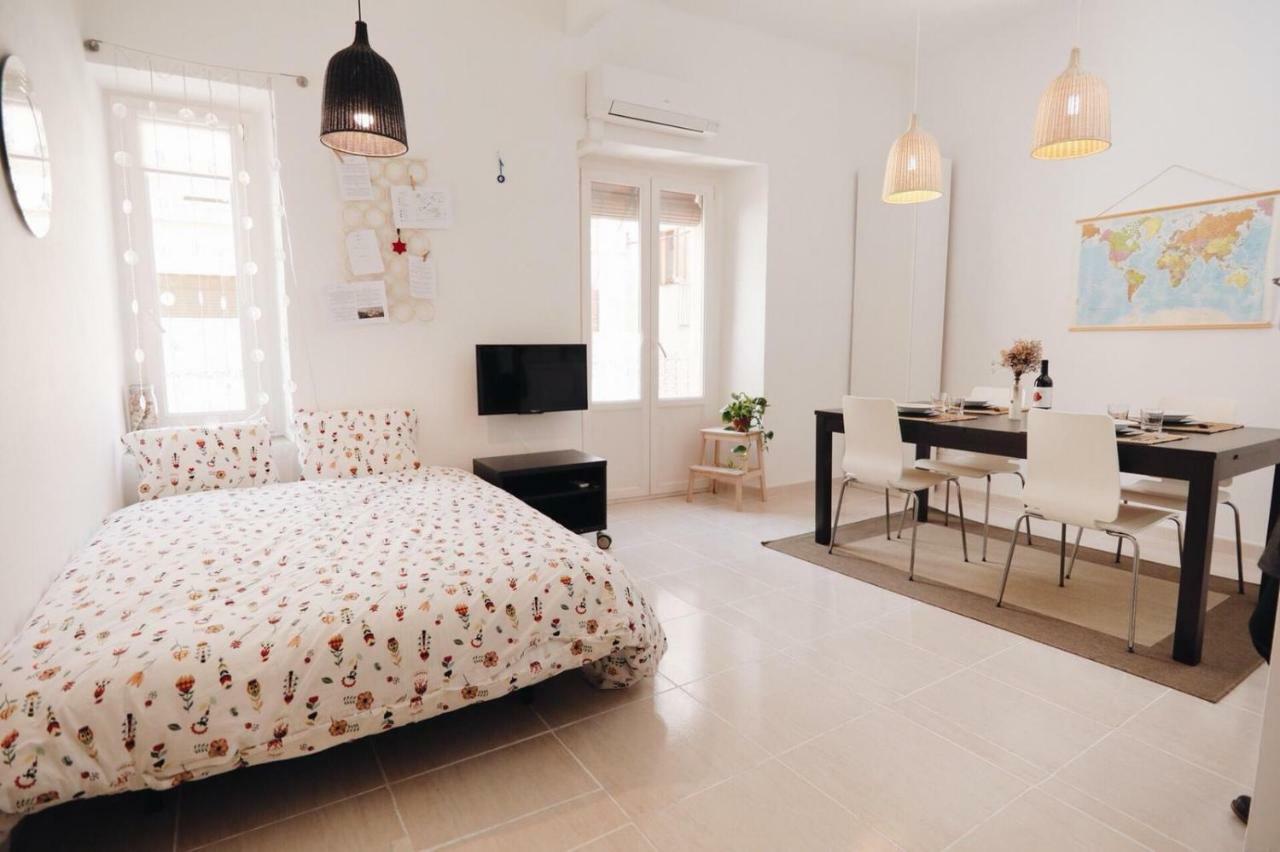 Amparito Apartment - Casc Antic Таррагона Экстерьер фото